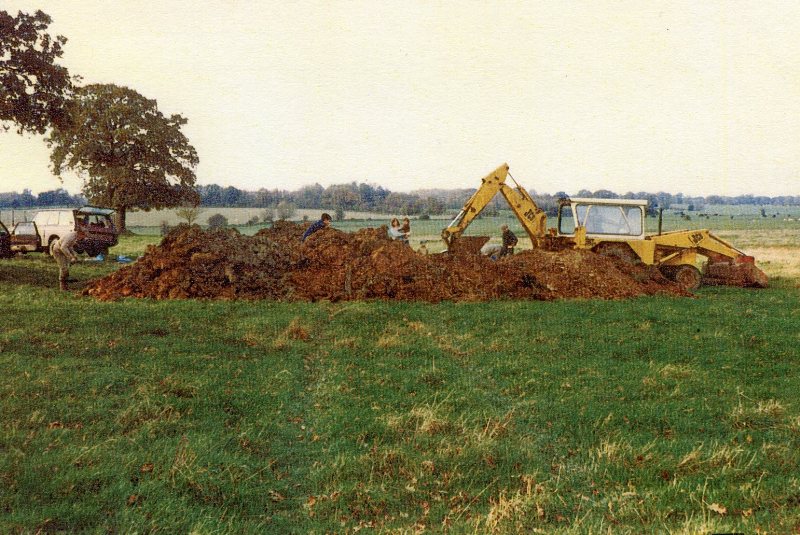 3 2nd dig Andy Saunders