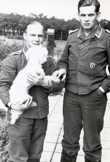 3 Peter Schonauer on right