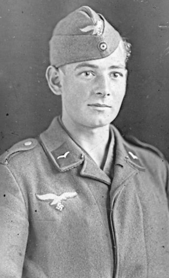 2 Uffz Alfred Clavien 14.11.43