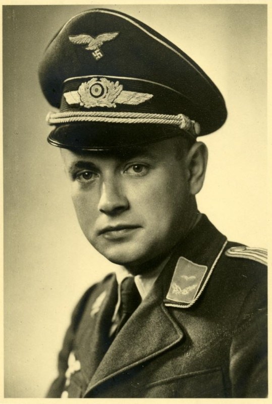 7 Lt. Laumann + 23.03.43